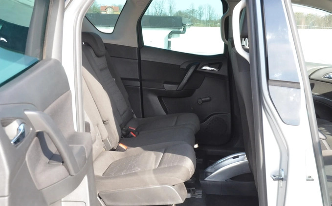Opel Meriva cena 24900 przebieg: 181000, rok produkcji 2013 z Zabrze małe 466